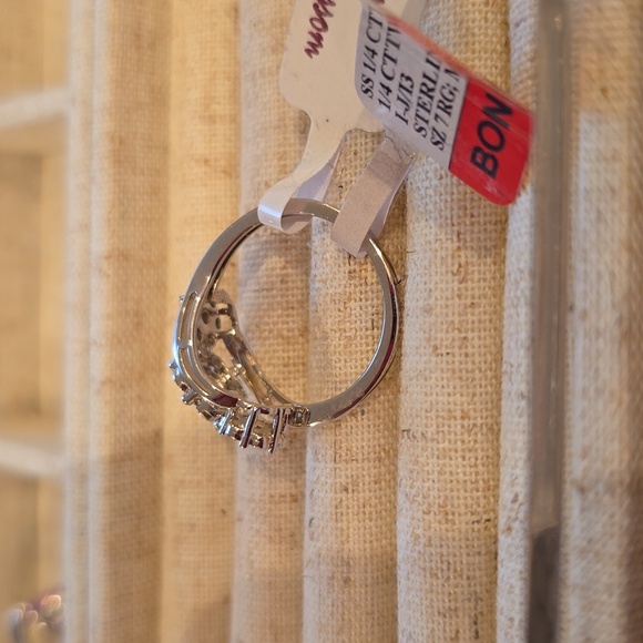 DIAMOND BLOSSOM BRAND WOMEN'S STERLING SILVER 1/4 CTTW DIAMOND RING SIZE 7 - Picture 6 of 15